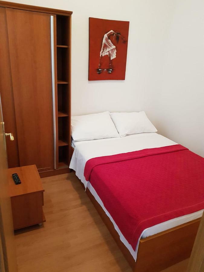 Apartmani Poljanec วีร์ ภายนอก รูปภาพ