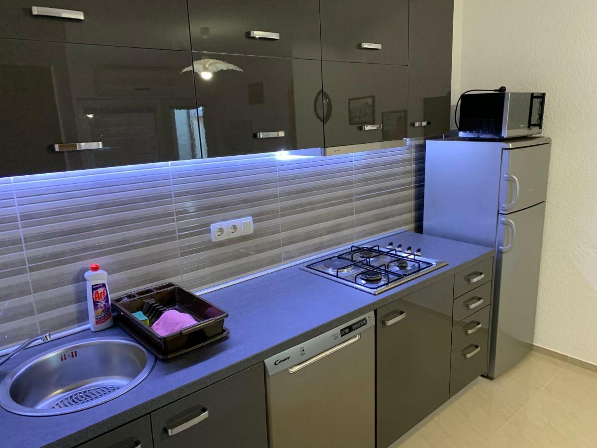 Apartmani Poljanec วีร์ ภายนอก รูปภาพ